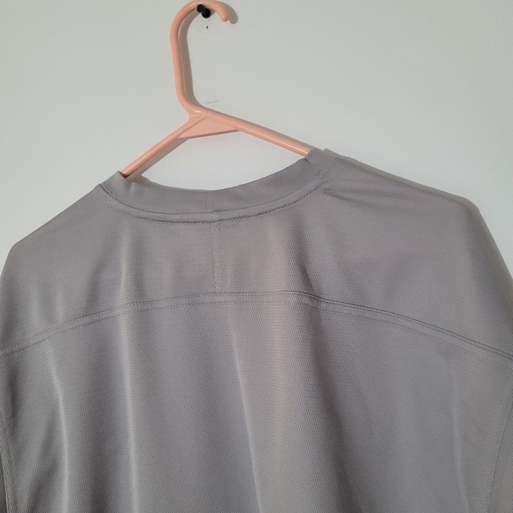 Men's Nike Jersey Size XXL Gray Short-sleeved  Pullover T-Shirt Dri-Fit - Picture 5 of 14